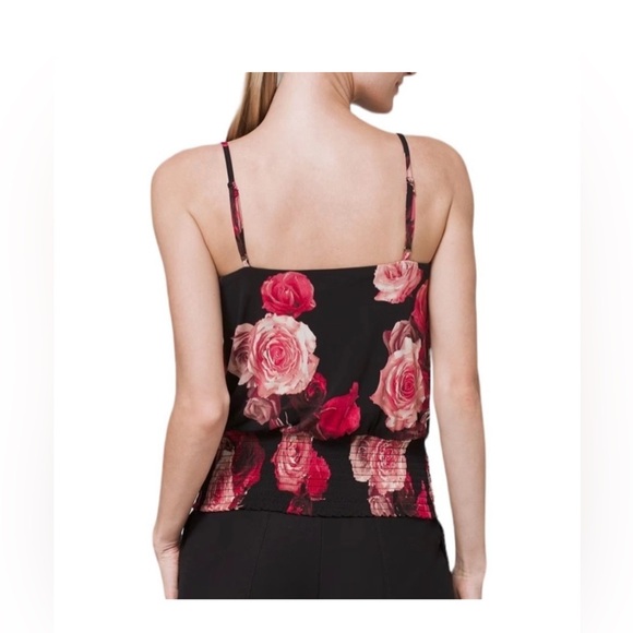 3/$30| 🌸 WHBM Jersey Knit Button Surplice Cami - Picture 2 of 9